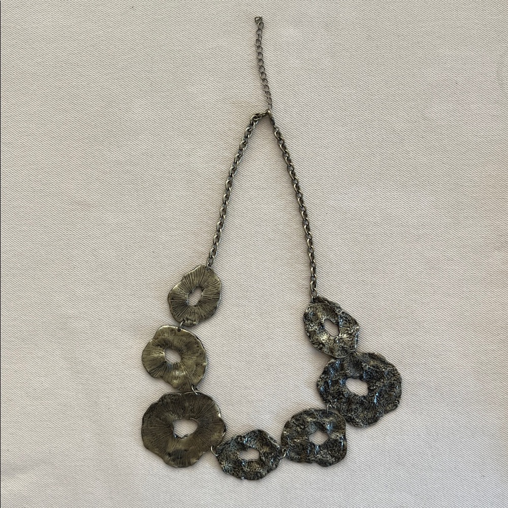 Elegant Textured Silver Necklace